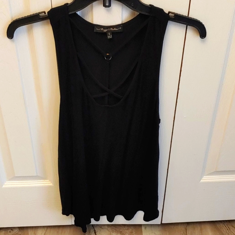 Black dressy tank size small